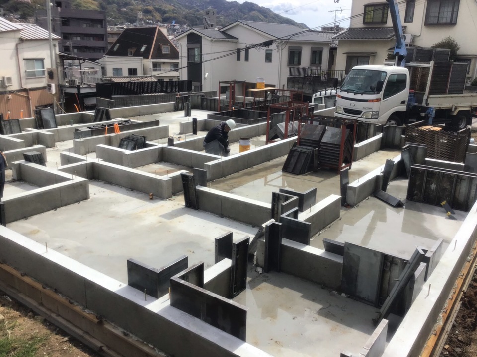基礎完成