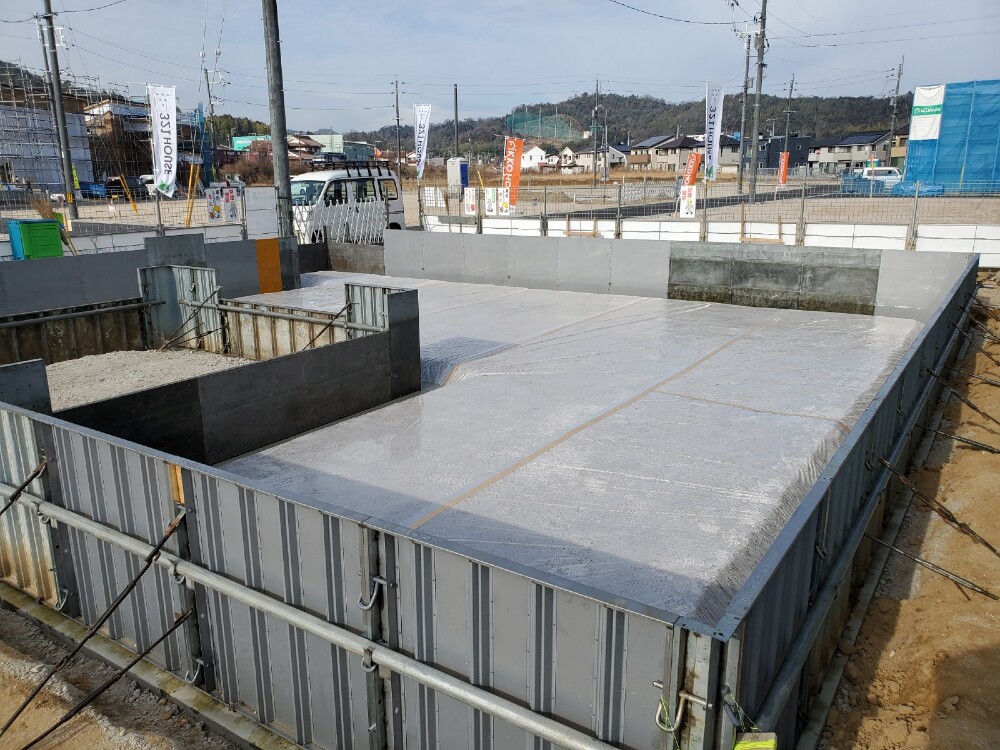 基礎工事