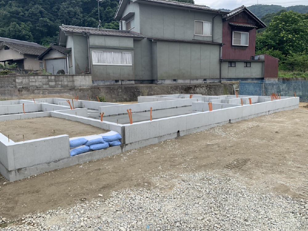 基礎完成
