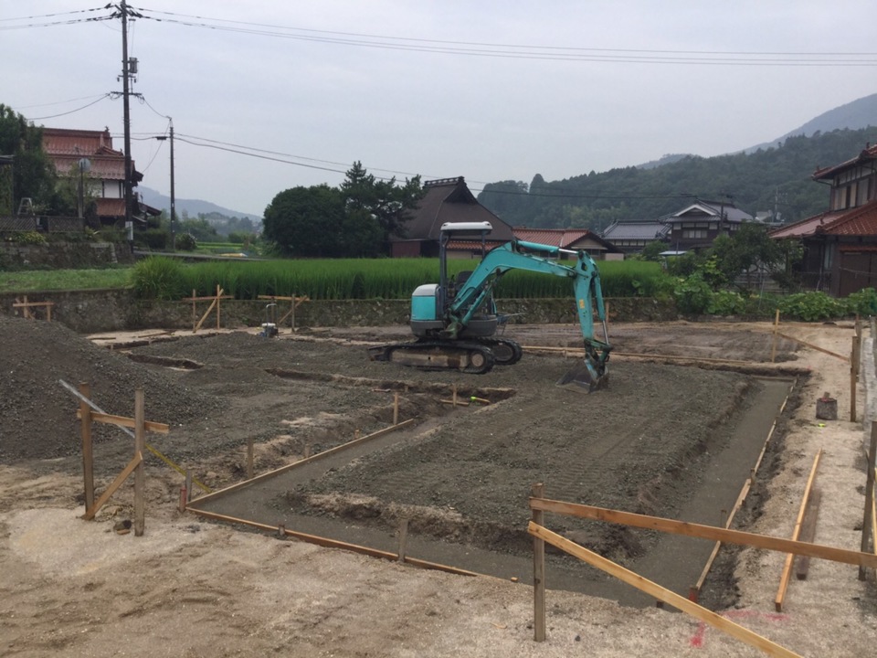 基礎工事