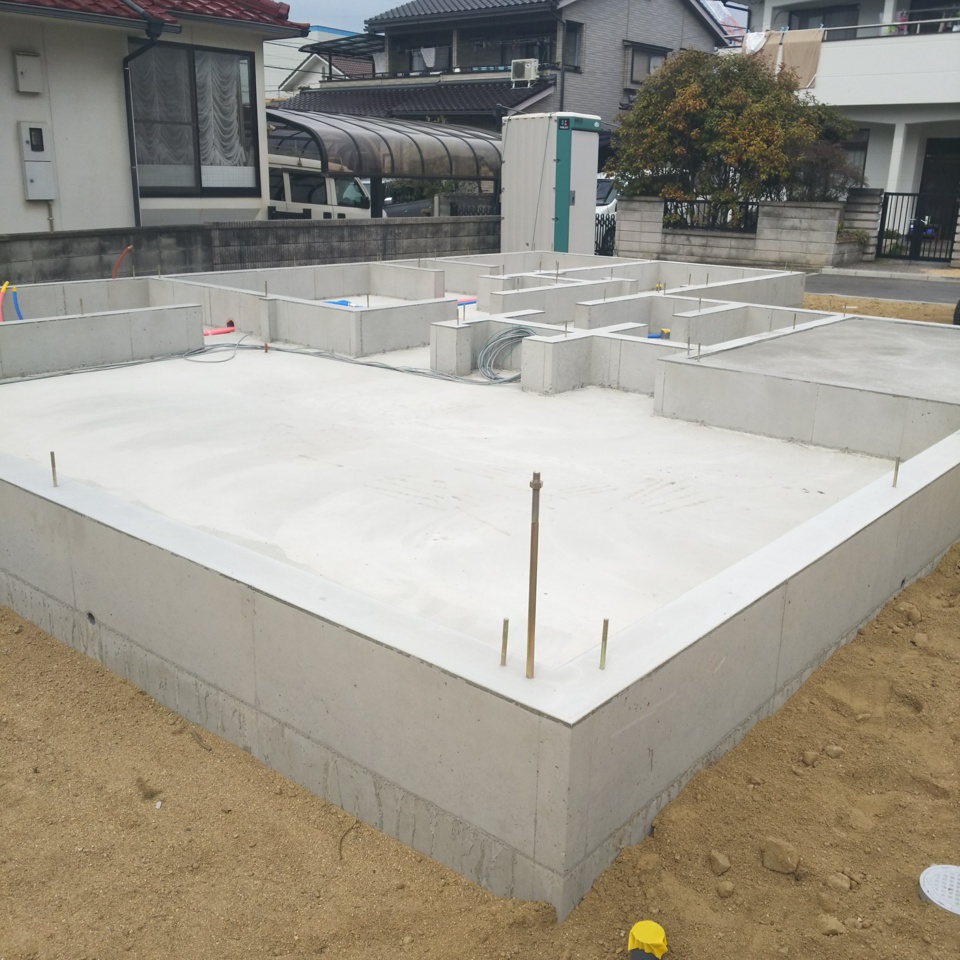 基礎完成